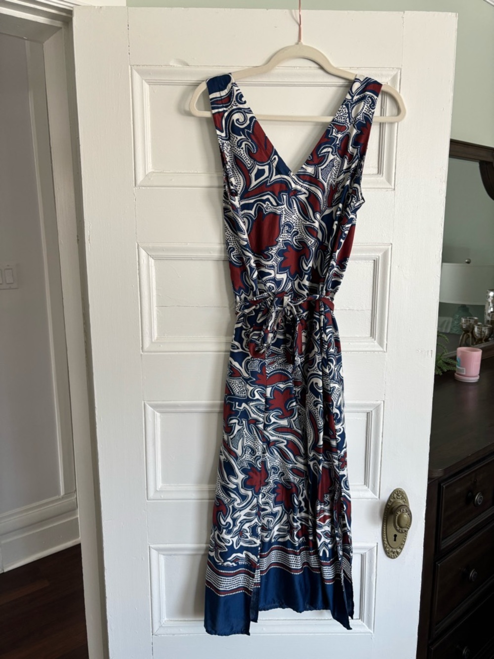 RW&CO. Navy and Burgundy Printed Midi Dress